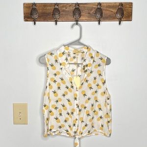 Pineapple Button Front Sleeveless Top